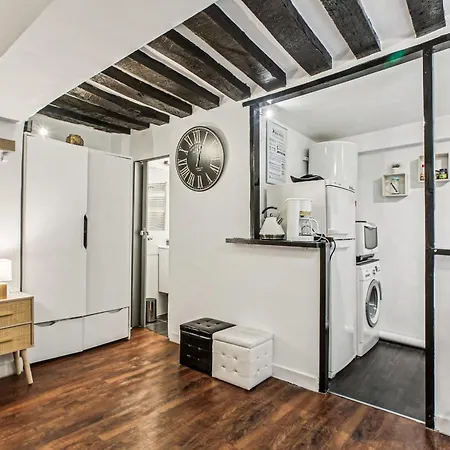 Studio Herold - Palais Royal Apartment Paris
