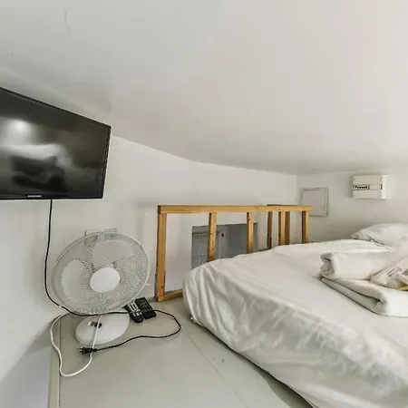 105-suite Eliot - Superbe Duplex A Paris