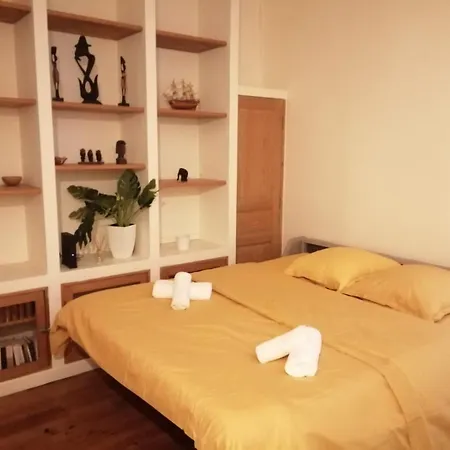 Amy Apartamento París