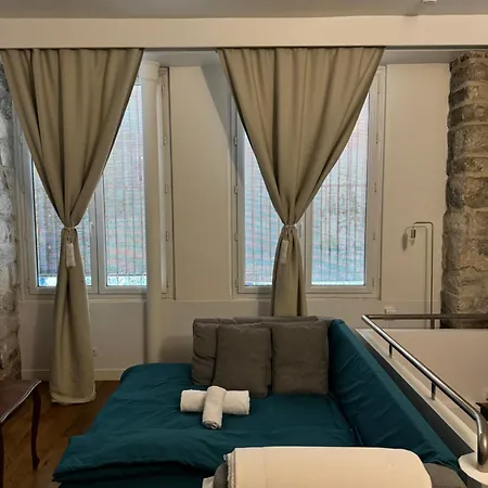 Amy Apartamento París