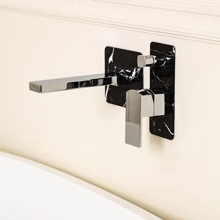 The Classy Parisian Apartman