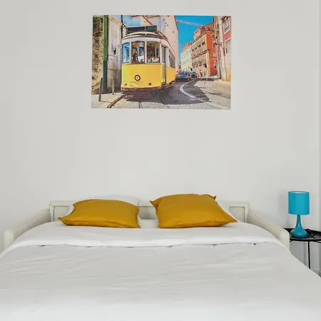 Chic And Comfortable Apart In Apartamento París