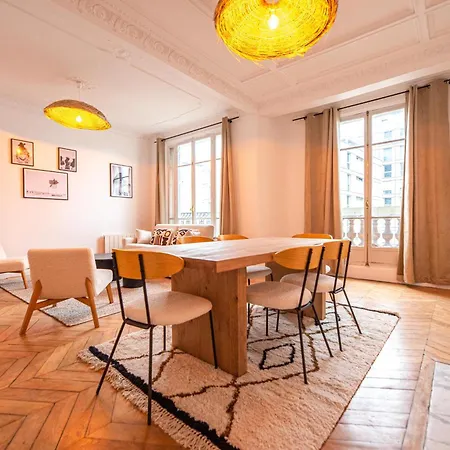 Apartament Gustave Eiffel - Paryż