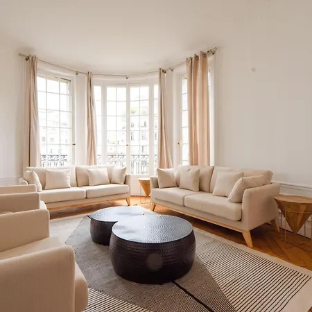 Gustave Eiffel - Apartament *