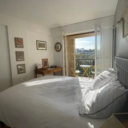 3 Pieces Paris16 Apartment *