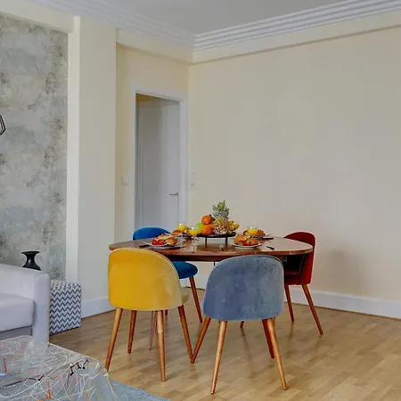 Apartment Tower 1br Cozy *