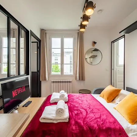 Cozy 1-bedroom With All Amenties In Montmartre Apartman *