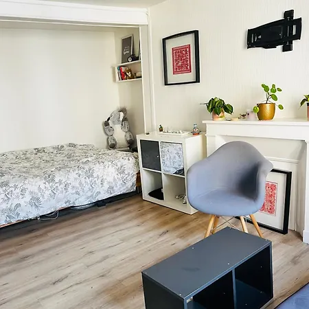 Au Centre De Apartment