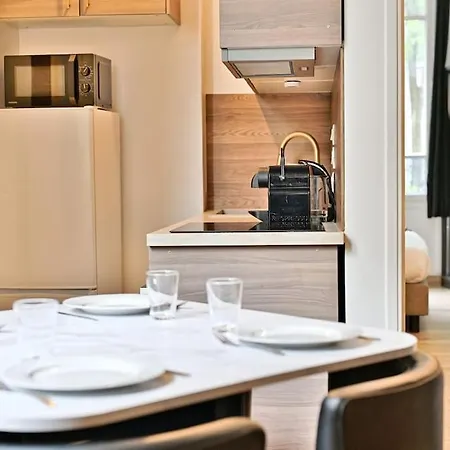 Apartment 2 Pyrenees Alexandre Dumas Paris