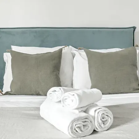 Апартаменты Le Marais & Place De La Republique - 2br - Cityapartmentstay Париж