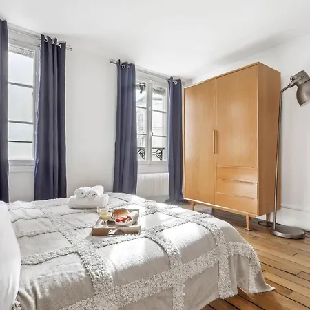 Le Marais & Place De La Republique - 2br - Cityapartmentstay Апартаменты Париж