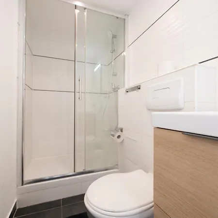 Apartment Stunning Flat In *