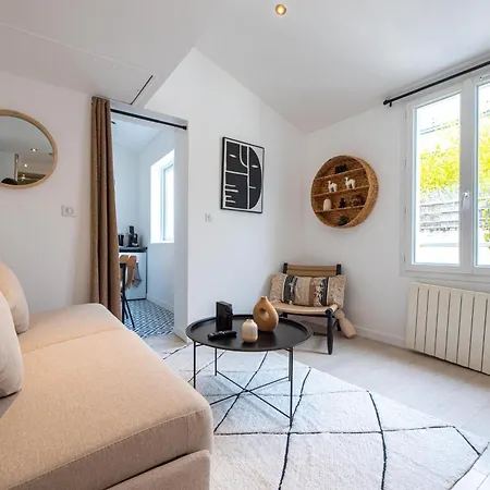 Apartment Stunning Flat In *