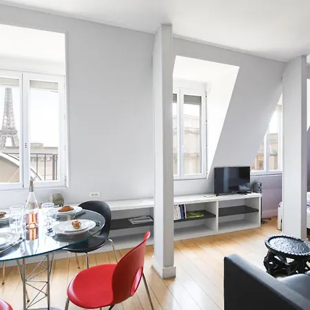 Apartment Guestready -cozy With Eiffel Tower View Paris