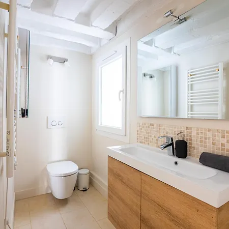 Appartement Au Coeur De Ile Saint-louis Free Netflix