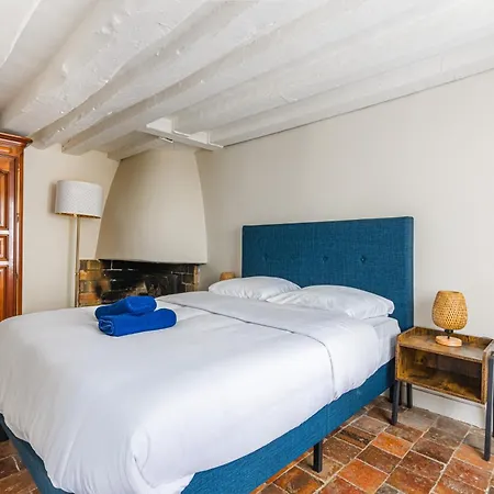 Au Coeur De Ile Saint-louis Free Netflix Apartment *
