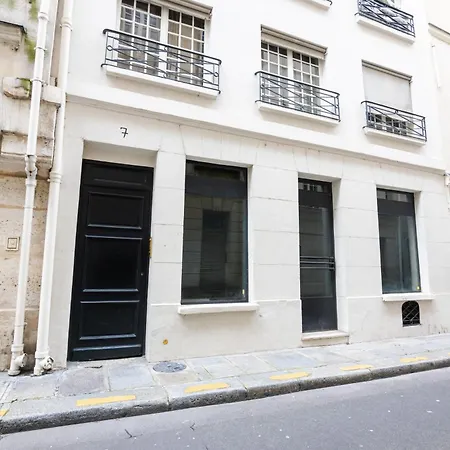 Appartement Au Coeur De Ile Saint-louis Free Netflix Paris