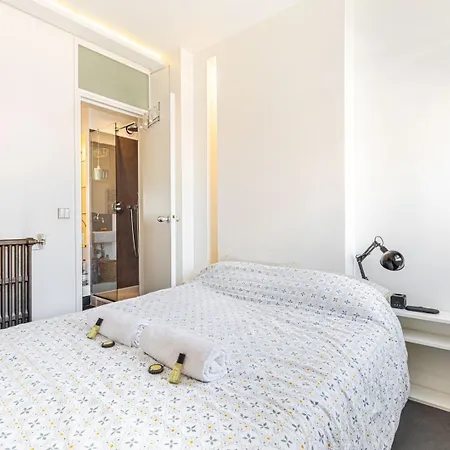 Guestready - A Glamourous Sight Over The Apartment Paris