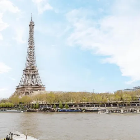 Grand Studio Moderne Tour Eiffel Paris