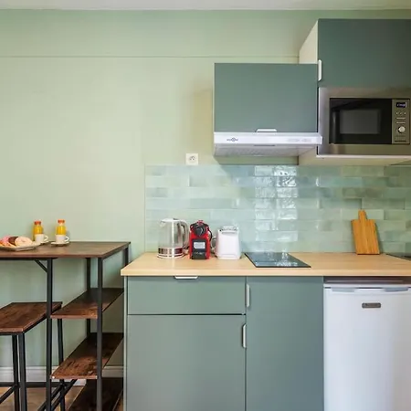 Studio Porte Dore Bois De Vincennes * Paris