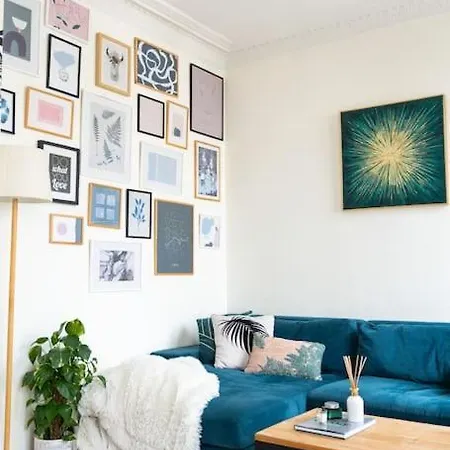 Super Tour Eiffel Apartment