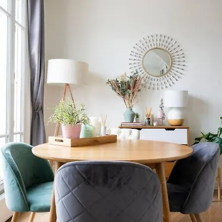 Super Tour Eiffel Apartment *