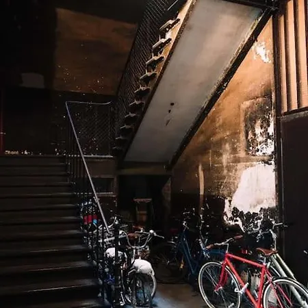 Sublime Loft Avec Verrieres Sur Le Canal St Martin 公寓 巴黎