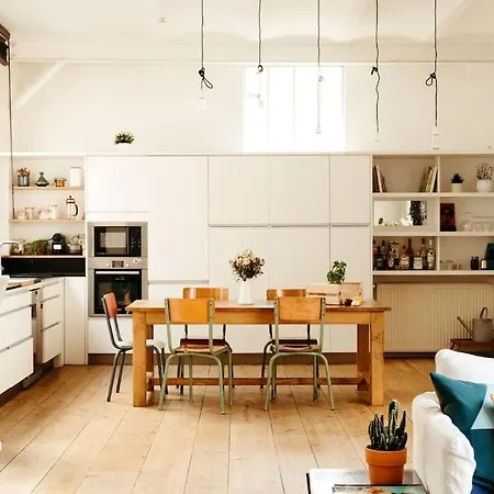公寓 Sublime Loft Avec Verrieres Sur Le Canal St Martin 巴黎