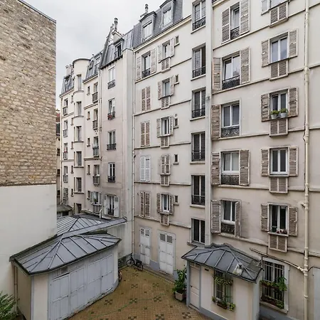 2 Pieces Au Coeur De - Montparnasse Apartment