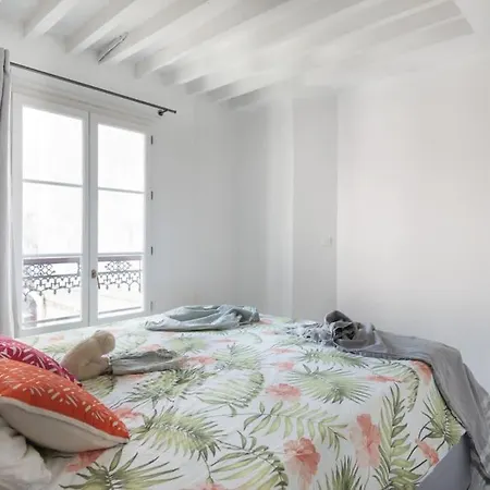 Apartment Centre Montorgueuil - Sunny And Stylish Flat *