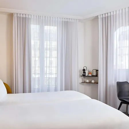 Western La Demeure Hotel 4*