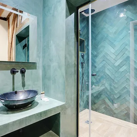 Spacious - 3br-6p - Place Des Vosges Paris