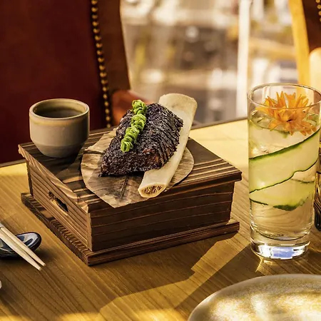 Too - Mgallery Hotel