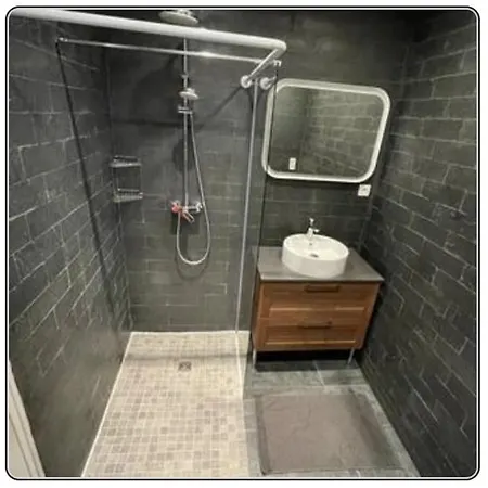 Apartment Grand 10