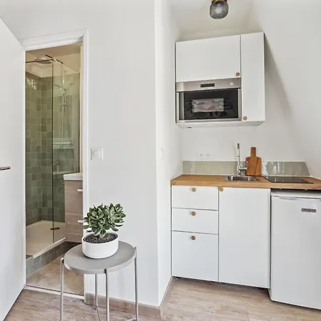 Charmant Studio Apartment Paris