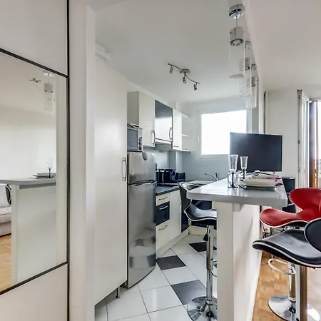 Appartement Avec Balcon Vue Degagee *