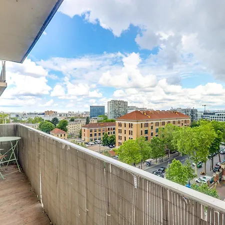 Avec Balcon Vue Degagee Paris