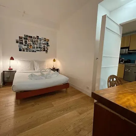 Flat In Face To Seine River Apartment *