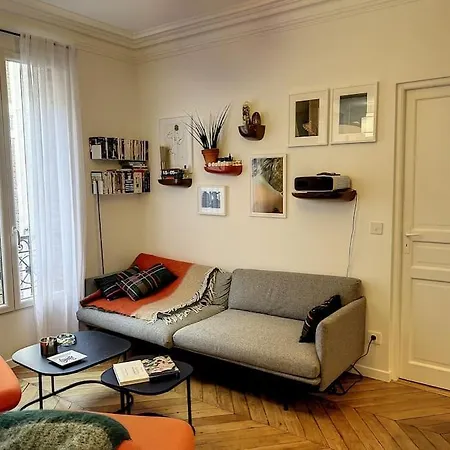 Apartment Art Bougee Montmartre Paris