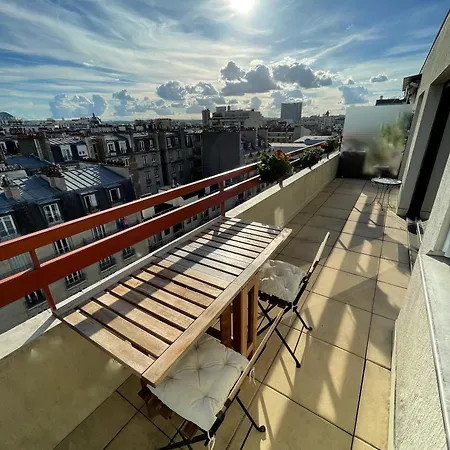 F8 - Terrace Paris's View, Eiffel Tower Area *