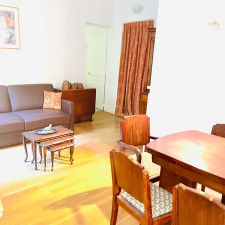 Apartman Raviere *