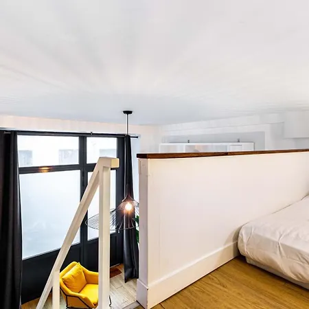 Disponible - - Equipped Souplex - From 1 To 6 Guests