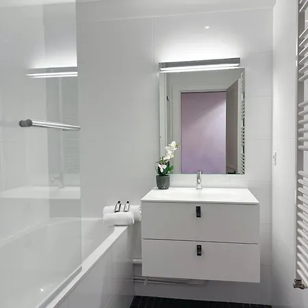 Saint-germain-des-pres Sumptuous Apartment *