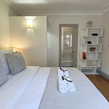 Apartment Saint-germain-des-pres Sumptuous