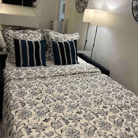 T2 Cosy Et Lumineux Au Coeur De Paris12 Apartment *