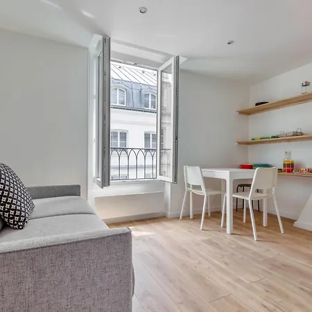Apartment Clery-cosy Au Centre De