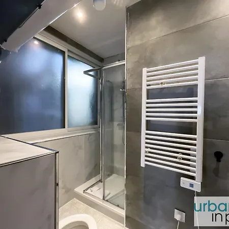 Urban Flat 89 - Charming 3 Bedroom Flat In Apartment Paris