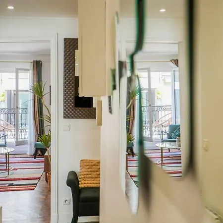 Apartment Tranquil Retreat In The 16th Arrondissement *