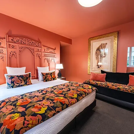 Otel Nicolo - Tour Eiffel 3*