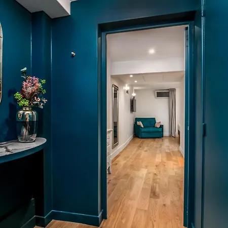 Appartement Du Louvre St Honoré